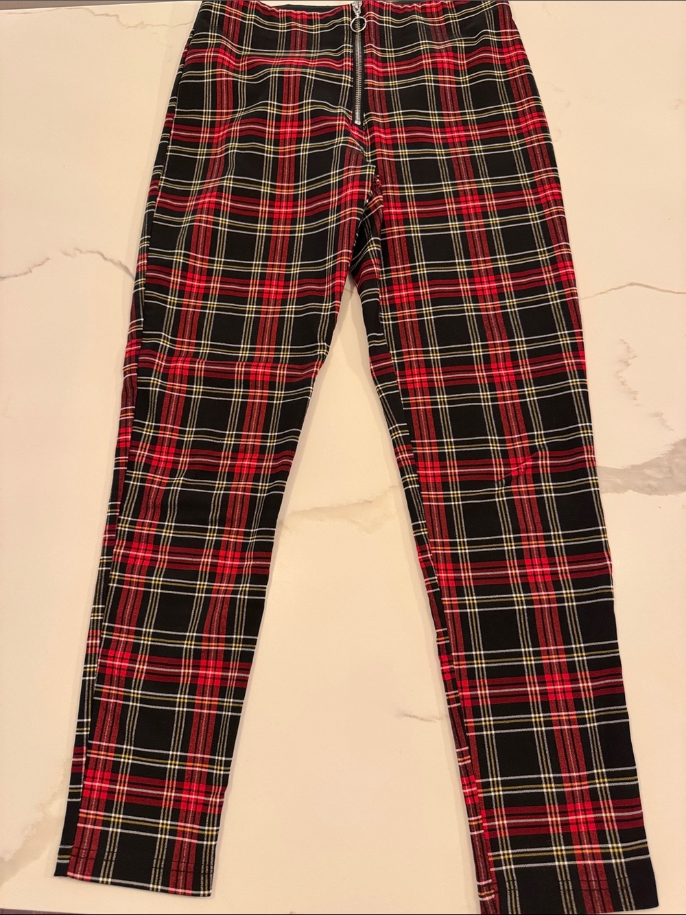 Zara women’s Red Black Plaid Skinny Pants